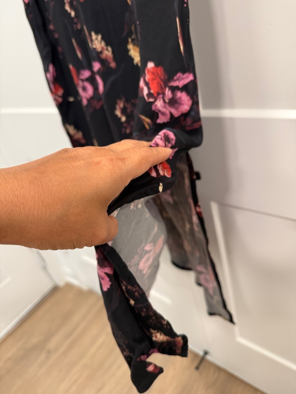 Madewell Black Floral V-Neck Midi Dress boho size 2 - Picture 7 of 13